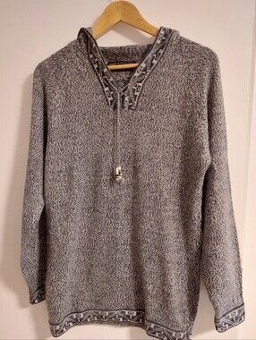 Cozy Gray Hooded Sweater with Patterned Trim